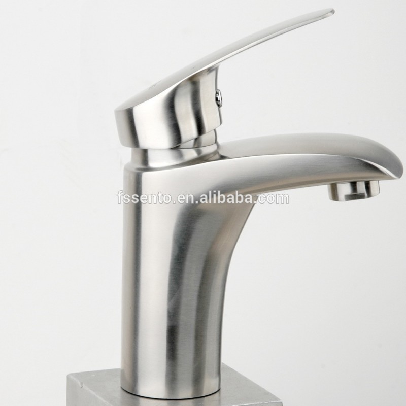 人気のあるデザイン銭湯a-81鉛フリーステンレス鋼の洗面所の蛇口浴室のシンクの蛇口-衛生水栓問屋・仕入れ・卸・卸売り