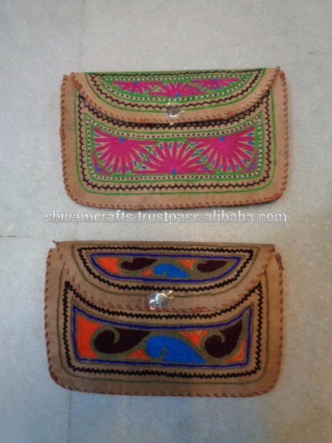 embroideryleather50個purese-財布問屋・仕入れ・卸・卸売り