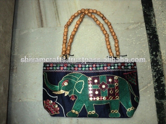 new刺繍コットンバッグ-ハンドバッグ問屋・仕入れ・卸・卸売り