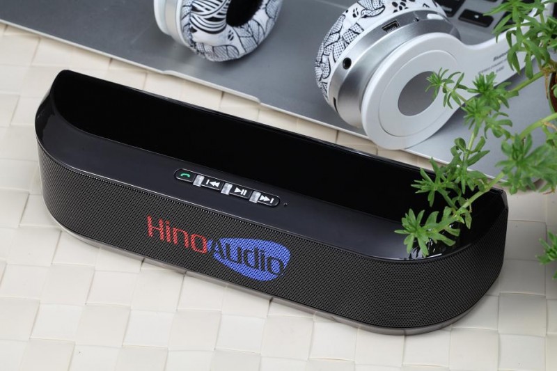 ポータブルサブウーファー2016新製品スマートフォン用のブルートゥーススピーカーとパッド-スピーカー問屋・仕入れ・卸・卸売り