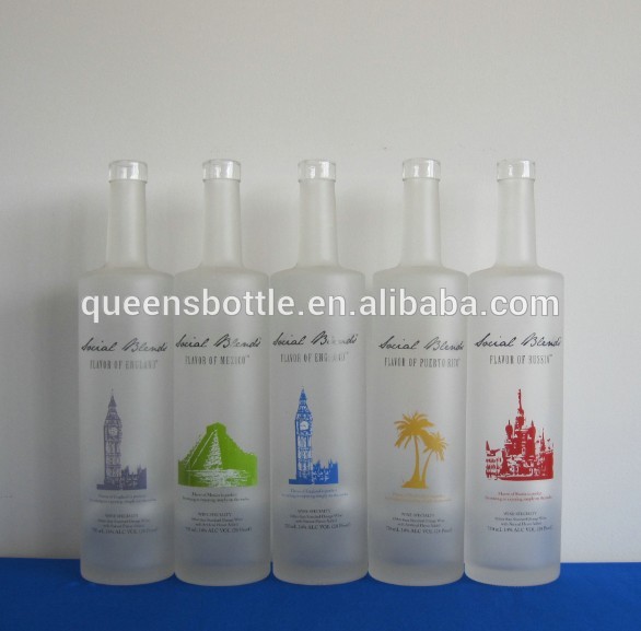空のウォッカガラスタイプ700ml卸売ボトルのコルクの上部-ボトル問屋・仕入れ・卸・卸売り