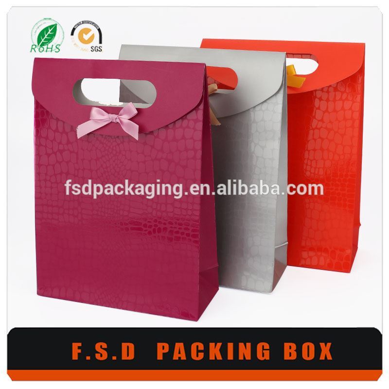 中国の紙袋のロゴで人気のあるプリントが製造カスタマイズされたギフトの紙袋-包装袋問屋・仕入れ・卸・卸売り