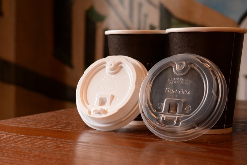 販売の紙のコーヒーのふたr-pp-hot90ミリメートルのプラスチック蓋90mm- プラスチック製の白透明な透明ふた-パッケージカップ、ボーリング問屋・仕入れ・卸・卸売り