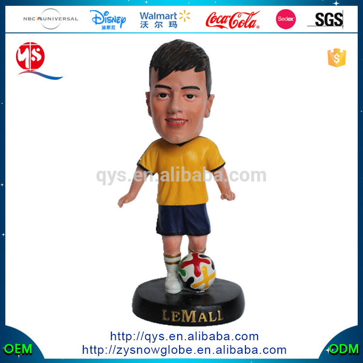 ネイマール人間へまヘッドサッカープレーヤー像置物でサッカーボブルヘッド人形-樹脂工芸品問屋・仕入れ・卸・卸売り