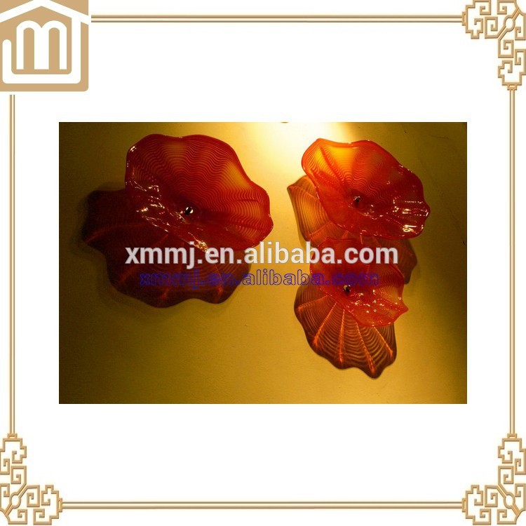 赤い花の壁の装飾がぶら下がっ透明なガラス板-民芸品問屋・仕入れ・卸・卸売り