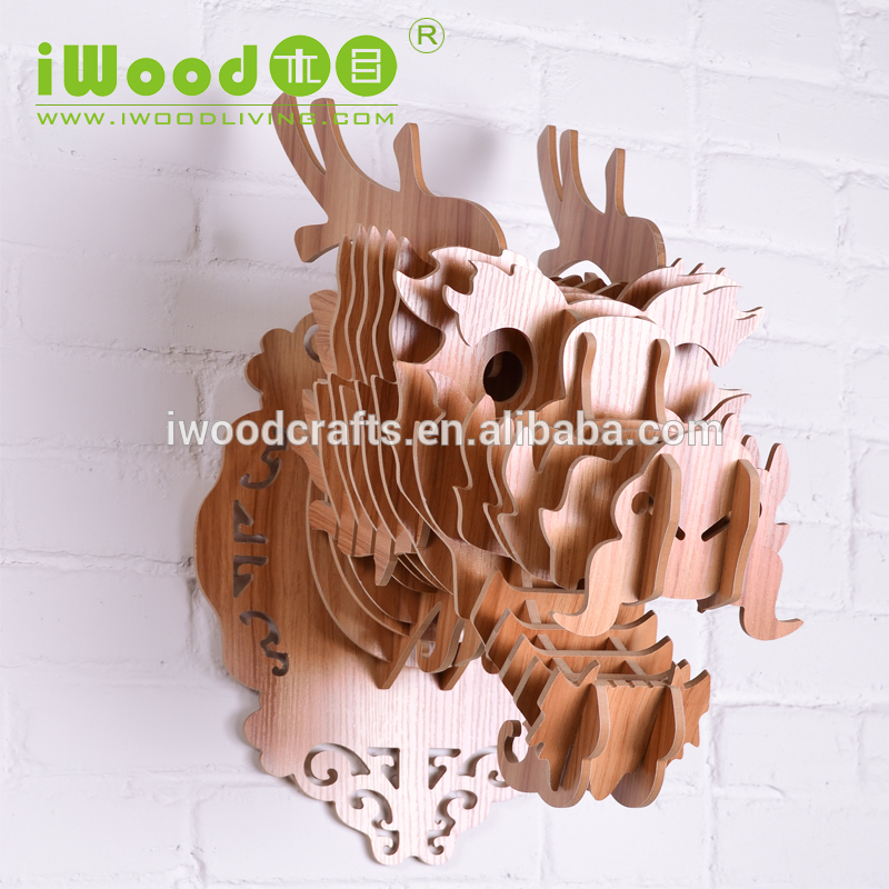 自然スタイルを作る木製の龍の装飾の部分-木工芸品、ウッドクラフト問屋・仕入れ・卸・卸売り