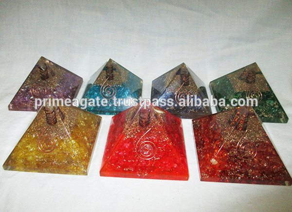 チャクラ orgone ピラミッド セット | orgonite治癒ネイル用販売から プライム輸出: インド-問屋・仕入れ・卸・卸売り