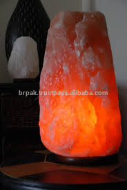 ヒマラヤ天然塩ランプ 2 〜 4 キログラム-彫刻工芸品問屋・仕入れ・卸・卸売り