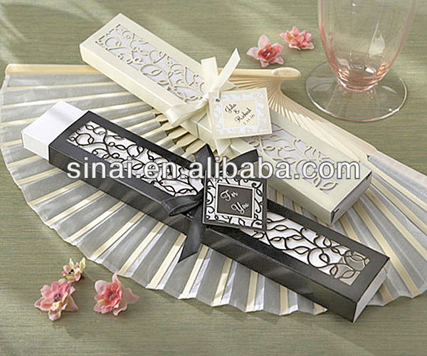 結婚祝いの手ファン/よく売れる人気のパーソナライズウェディングシルクのファン-ウエディングデコレーション、ギフト問屋・仕入れ・卸・卸売り