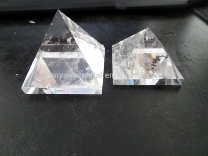 水晶天然透明結晶石のピラミッドのピラミッドクリスタルシンギング治癒のための-芸術コレクター商品問屋・仕入れ・卸・卸売り