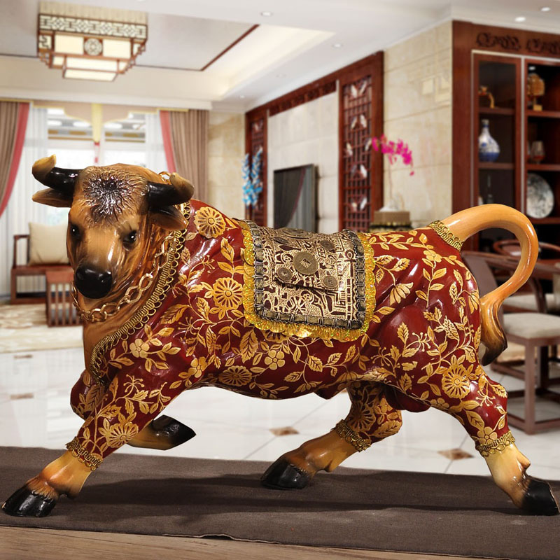カスタム模造樹脂牛像置物彫刻、装飾インド牛像用デスク装飾-樹脂工芸品問屋・仕入れ・卸・卸売り