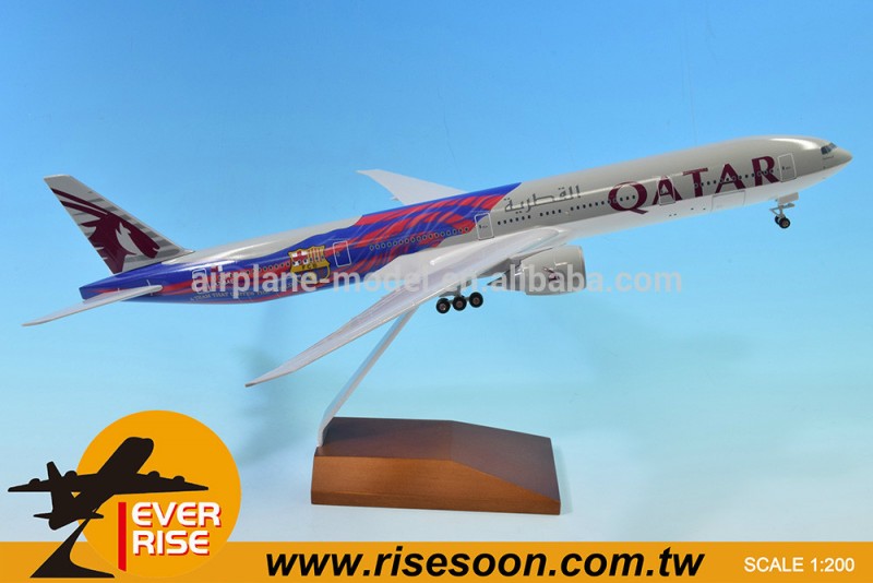 ボーイングB777-300ERカタールfcバルセロナ航空機スケール1:200飛行機モデル-樹脂工芸品問屋・仕入れ・卸・卸売り