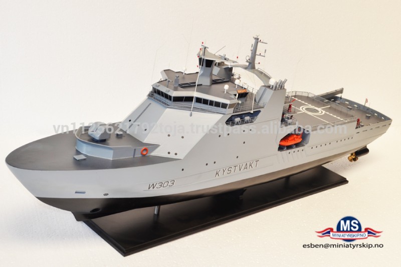 スバールバルクラス120センチ、戦艦、モデルボート、木製模型ボート-木工芸品、ウッドクラフト問屋・仕入れ・卸・卸売り