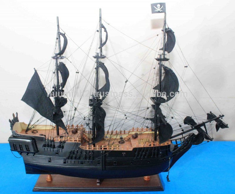 木製ボートモデル- 海賊船( 黒真珠)-木工芸品、ウッドクラフト問屋・仕入れ・卸・卸売り