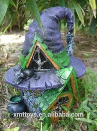 妖精の庭フィドルの「 魔女の帽子の家を"-民芸品問屋・仕入れ・卸・卸売り
