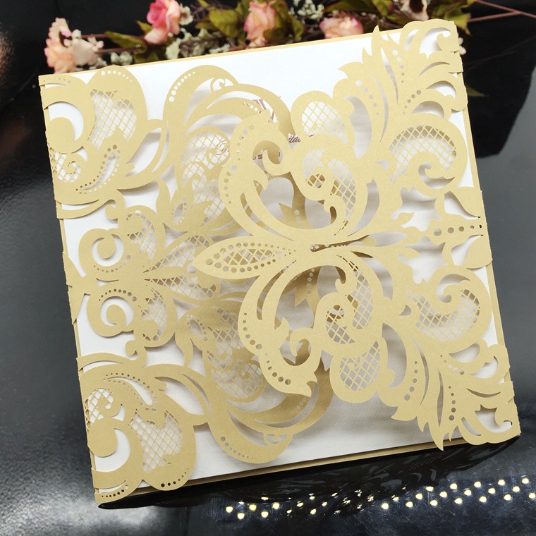 ゴールドウェディングカードレーザーカット結婚式招待状卸売-造花問屋・仕入れ・卸・卸売り