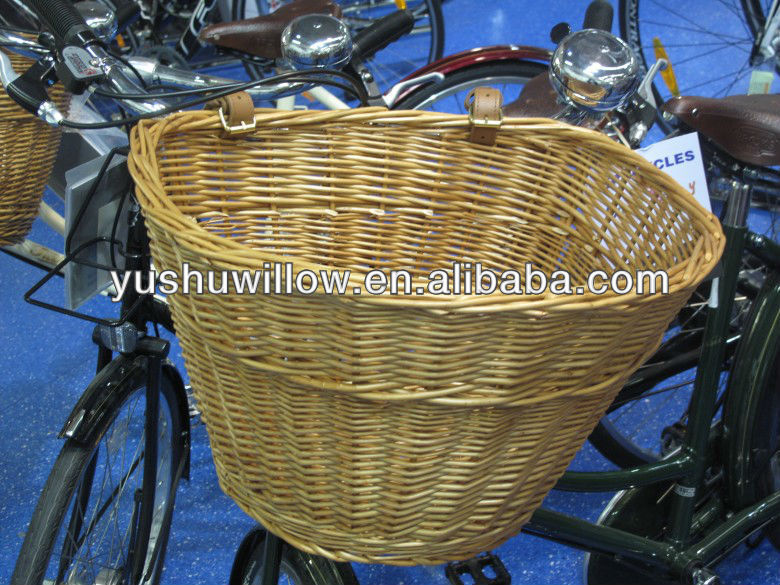 異なるカラーの籐のバスケットpruductが販売のための自転車のフロント-航海上の工芸問屋・仕入れ・卸・卸売り