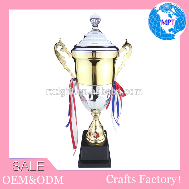プロモーション中国工場ゴールドメタルトロフィーで店-金属工芸品問屋・仕入れ・卸・卸売り