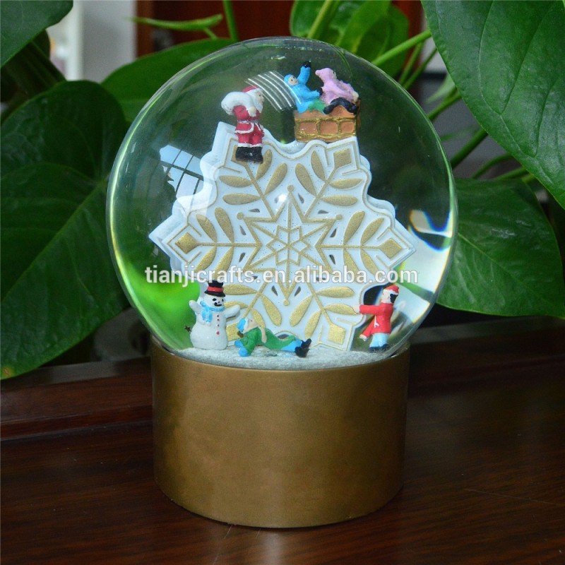 伝統的なクリスマス雪と置物ミニチュアsnowglobes-樹脂工芸品問屋・仕入れ・卸・卸売り
