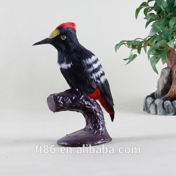 生きているような羽毛の鳥モデル販売のための木の鳥-木工芸品、ウッドクラフト問屋・仕入れ・卸・卸売り