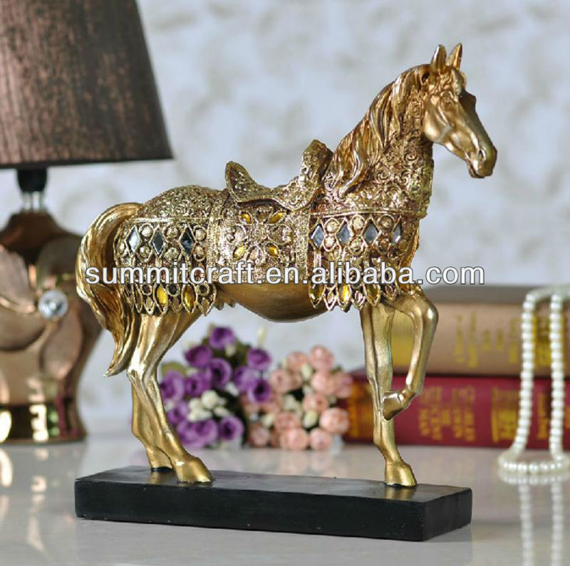金- メッキ馬セレモニーのプレゼントを開ける-ギフトセット問屋・仕入れ・卸・卸売り