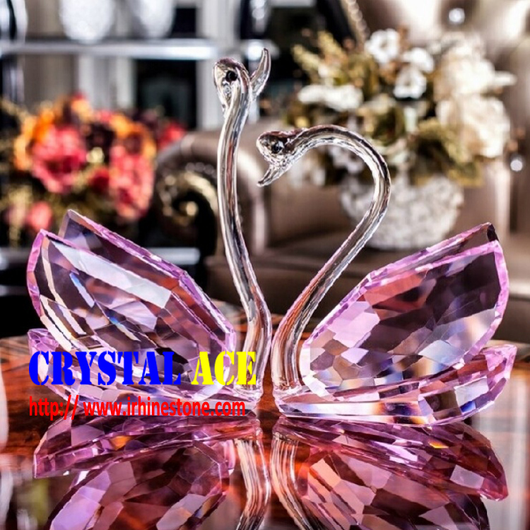 サンクスギビングデー特別な贈り物ピンクのガラス水晶の白鳥形のペーパーウェイト-ウエディングデコレーション、ギフト問屋・仕入れ・卸・卸売り