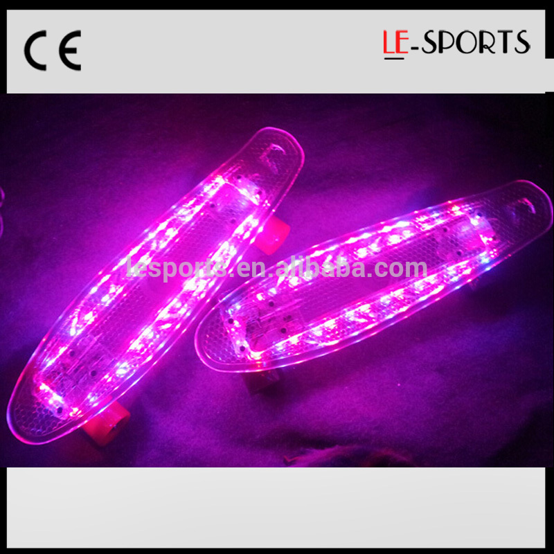 魚の スケート ボード led ライトアップ プラスチック 22 "クルーザー ビーチ歩道-キックボード問屋・仕入れ・卸・卸売り