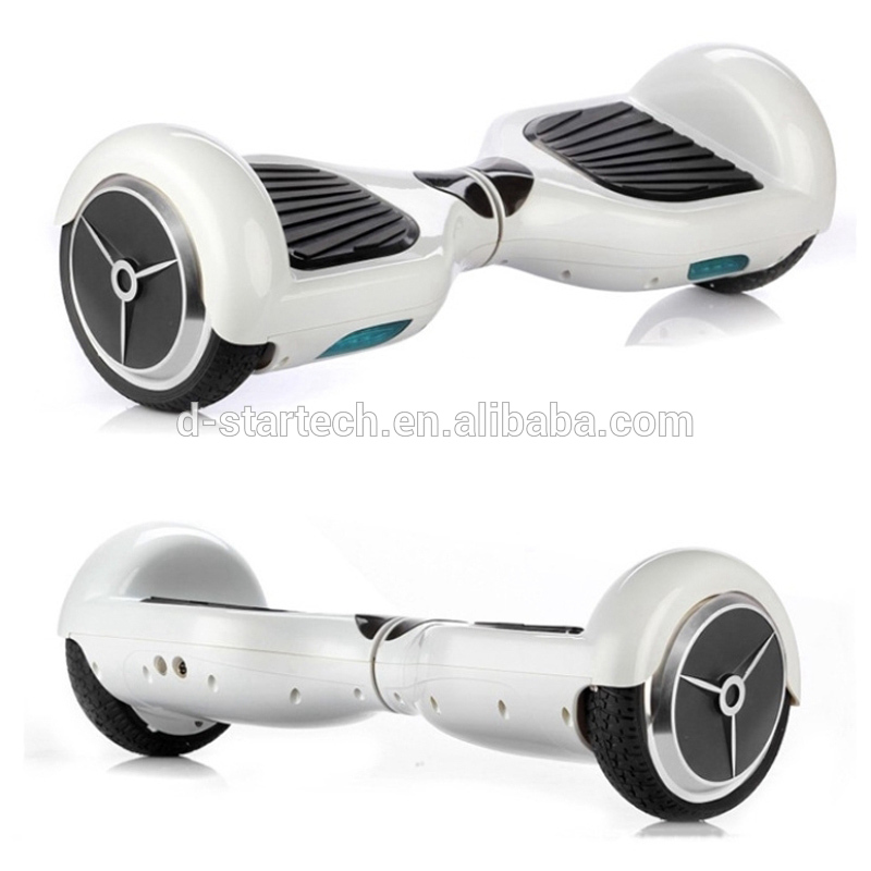 卸売中国2輪スクーターブルートゥースセルフバランスhoverboard/安い10hoverboard2015インチ白色電気-電動スクーター問屋・仕入れ・卸・卸売り