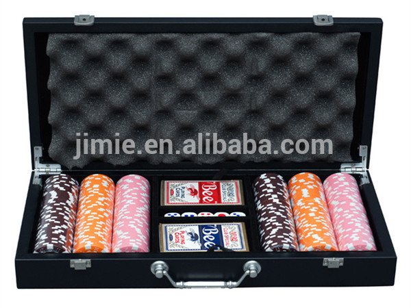 ジャックダニエル300個カジノポーカーチップは木製のボックスで設定-ポーカーチップ問屋・仕入れ・卸・卸売り