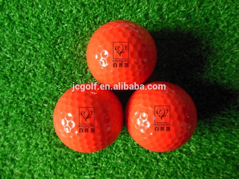 美しい赤い色のゴルフドライビングレンジのボールのロゴが印刷された-ゴルフボール問屋・仕入れ・卸・卸売り