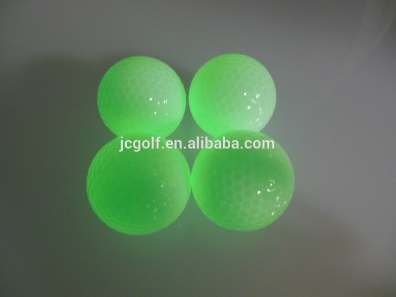 緑色の発光蛍光プレイ暗い夜のためのゴルフボール-ゴルフボール問屋・仕入れ・卸・卸売り