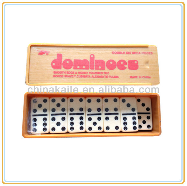 dominoeセットはプラスチックの箱に-その他カジノ用品問屋・仕入れ・卸・卸売り