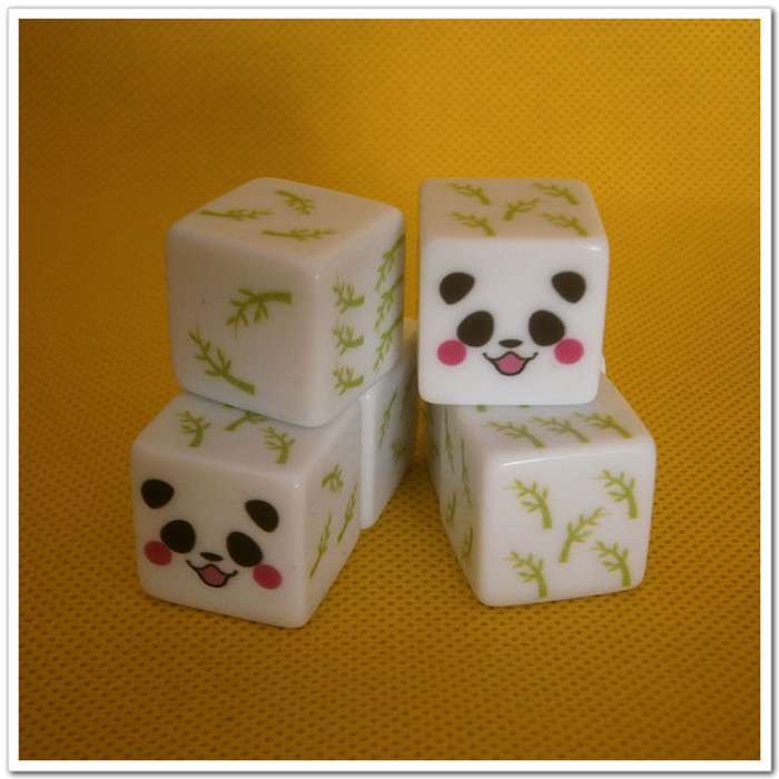 新しい設計かわいい2015のためのプラスチック製のカスタムダイスゲーム-サイコロ問屋・仕入れ・卸・卸売り