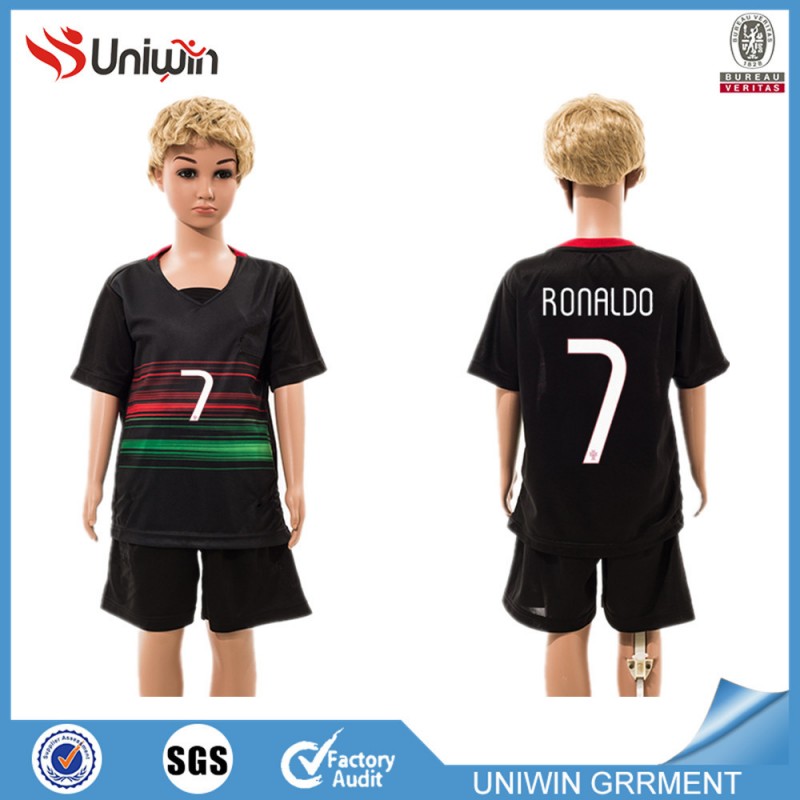 子供のためのポルトガルサッカージャージ、 青少年サッカーユニフォーム-サッカーウェア問屋・仕入れ・卸・卸売り