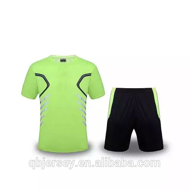 最新のフットボールジャージーデザイン、新しいサッカージャージーパターンでショーツ、サッカーユニフォームデザインパターン-サッカーウェア問屋・仕入れ・卸・卸売り