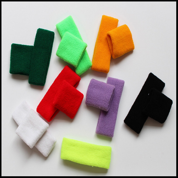 中国のサプライヤーの新しいカスタムメイドテニス用スポーツsweatbands、 カスタムembroidedredsweatbands-スウェットバンド問屋・仕入れ・卸・卸売り