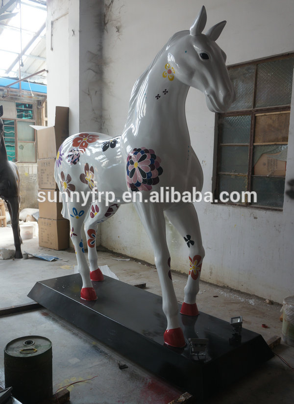 グラスファイバーカラフルな馬の像の彫刻-その他遊園地用遊具問屋・仕入れ・卸・卸売り