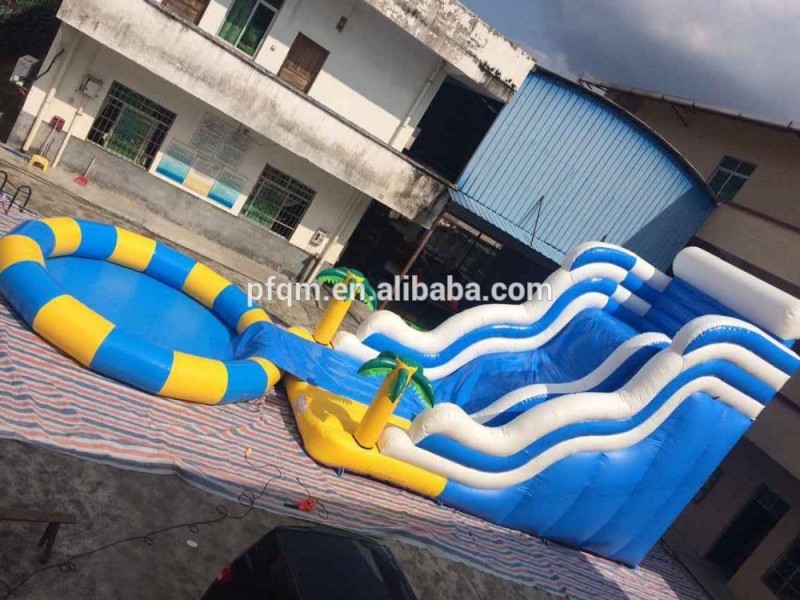 新しい中国広州インフレータブルプールのあるウォータースライド-空気式遊具問屋・仕入れ・卸・卸売り