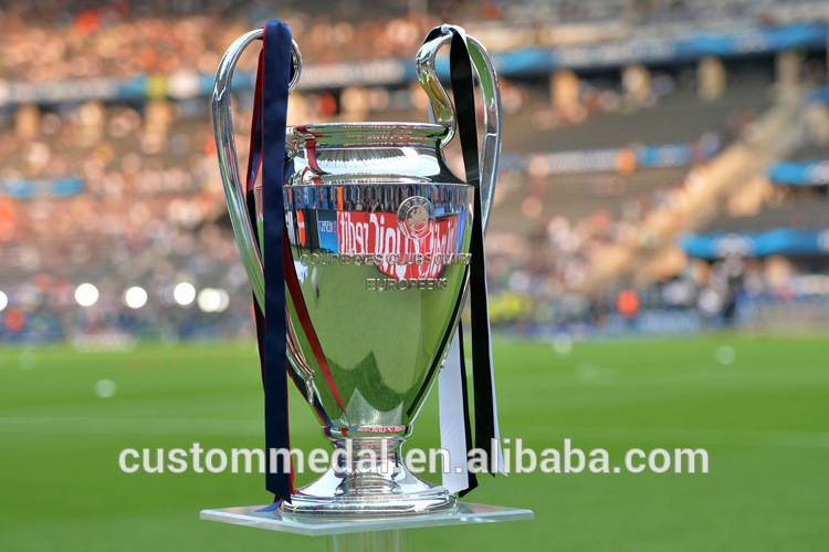 お土産プラスチック77cm2015新たにuefaチャンピオンズリーグトロフィーレプリカ-記念品問屋・仕入れ・卸・卸売り