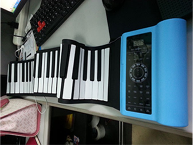 柔軟なピアノの鍵盤、 最新の中国のピアノロールアップピアノ2015-ピアノ問屋・仕入れ・卸・卸売り