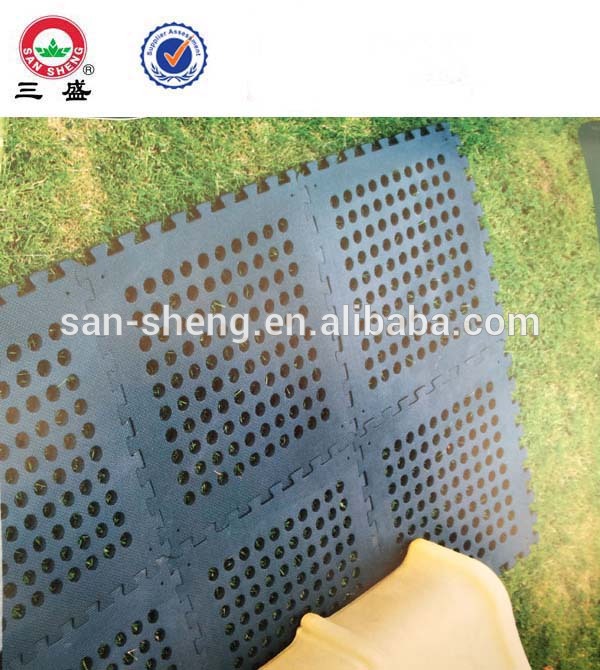 工場直接卸売庭穴マット-人工芝、スポーツ施設用フローリング問屋・仕入れ・卸・卸売り