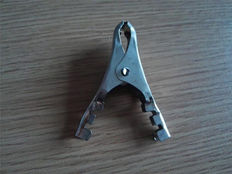 供給格納式バッジリール。格納式バッジリールワニ口クリップ。バッジリール-ダブルクリップ問屋・仕入れ・卸・卸売り