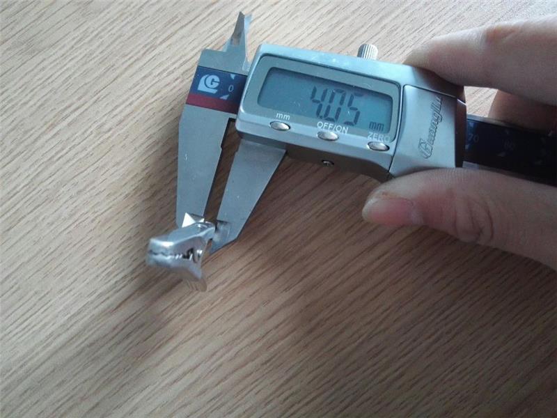 供給プラスチックラウンド格納式バッジホルダー付きワニ口クリップ-ダブルクリップ問屋・仕入れ・卸・卸売り