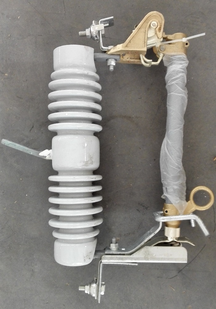 10kv 100a 200a磁器カットアウトヒューズ用保護-ヒューズ問屋・仕入れ・卸・卸売り