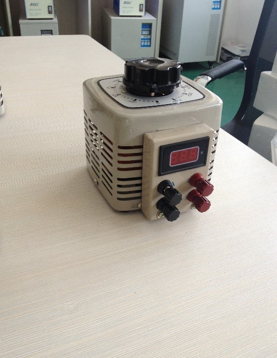0.5kva接触電圧調整器単相入力110vor220v出力0-250v/スライダック/可変変圧器-電圧レギュレータ/安定装置問屋・仕入れ・卸・卸売り