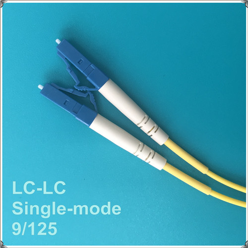 のシンプレックス光ファイバパッチケーブルコード光ファイバ通信システムのために合うlc-lc/sc-sc/lc-fc-コントロールケーブル問屋・仕入れ・卸・卸売り
