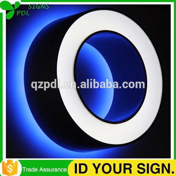 大型アクリル照らされた高いledのアルファベット文字-デジタルディスプレイ、ネオンサイン、電光掲示板問屋・仕入れ・卸・卸売り