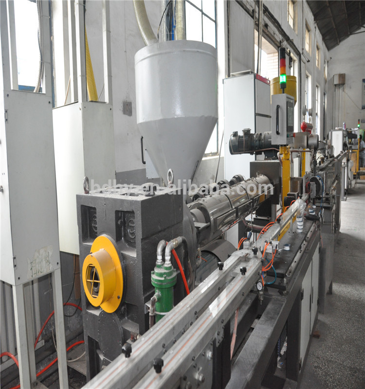 農業機械のためのpeの点滴灌漑パイプ押出ライン製造機-プラスチック押出機問屋・仕入れ・卸・卸売り