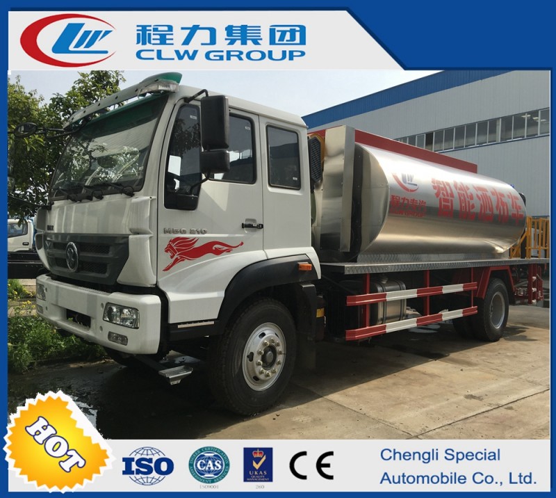 Sinotruck howo 4*2用道路建設アスファルト配布トラック-舗装ブロック問屋・仕入れ・卸・卸売り