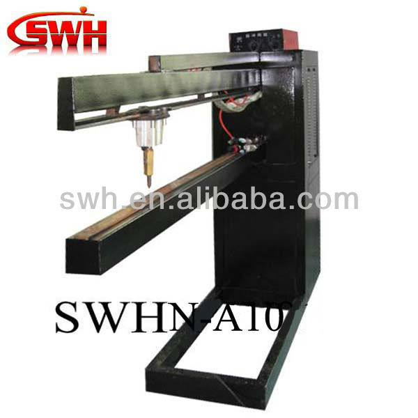 Swhn- a10用スポット溶接機自動運転される非- 加圧太陽熱温水器の生産ライン-スポット溶接機問屋・仕入れ・卸・卸売り
